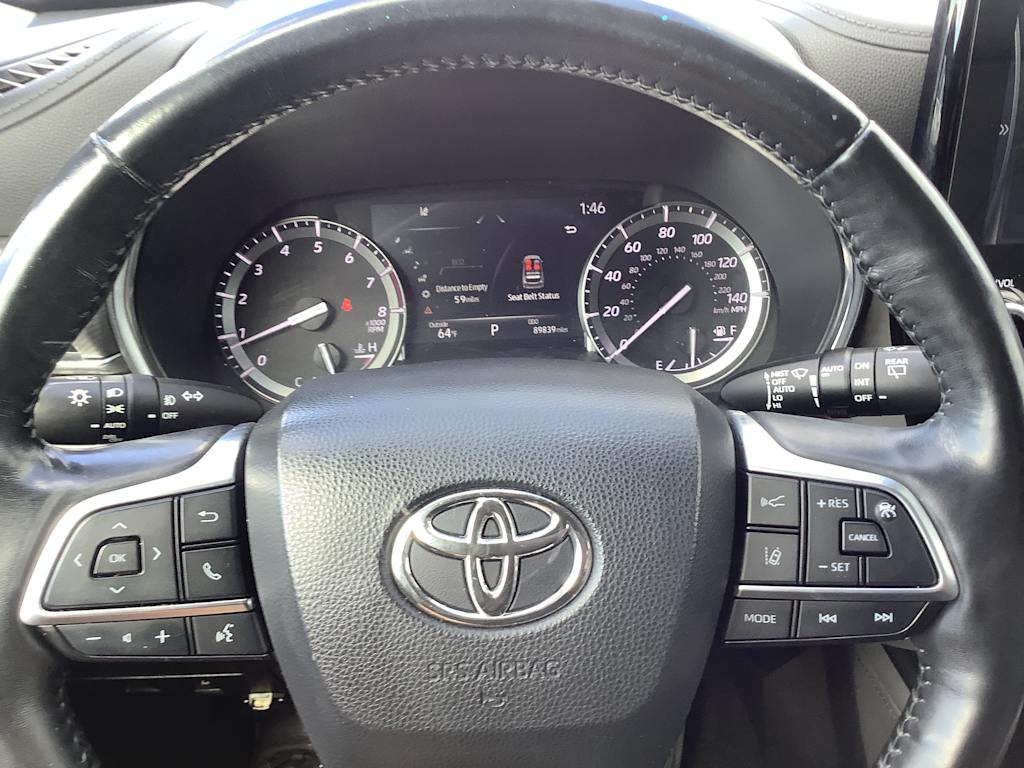Thumbnail: 2021 Toyota Highlander - 20