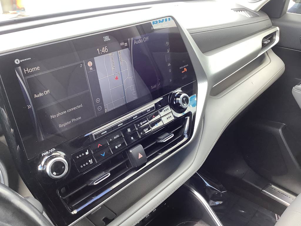 Thumbnail: 2021 Toyota Highlander - 13