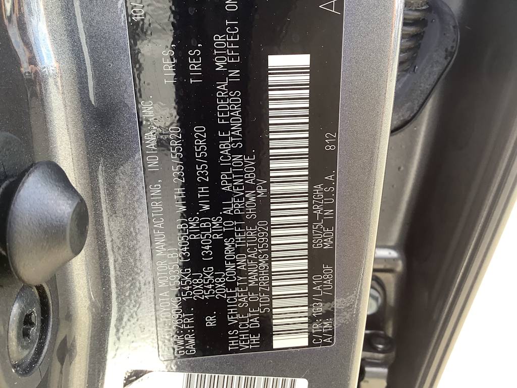 Thumbnail: 2021 Toyota Highlander - 17