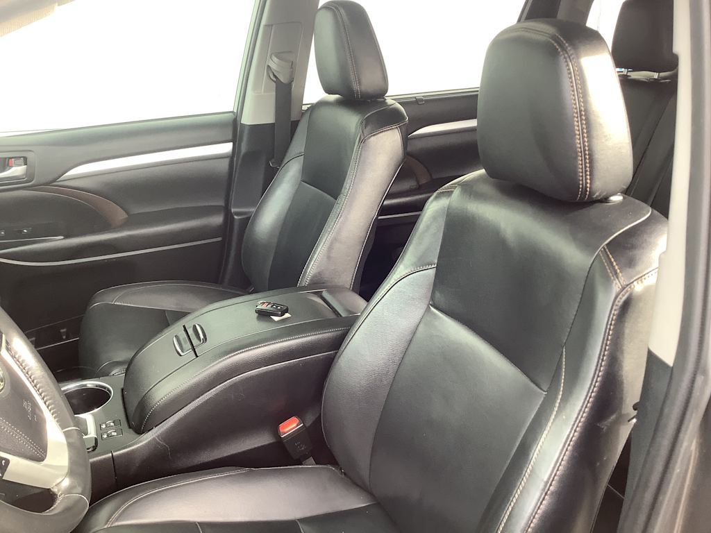 2019 Toyota Highlander XLE 12