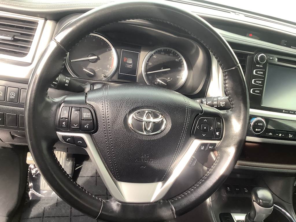 2019 Toyota Highlander XLE 10
