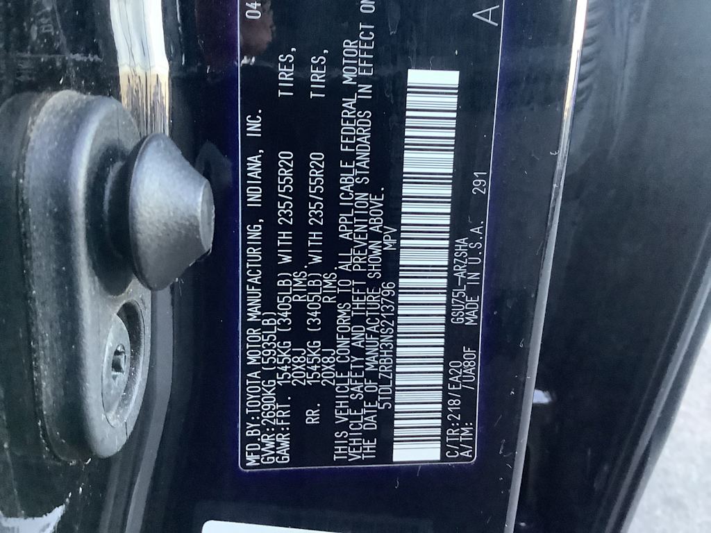 Thumbnail: 2022 Toyota Highlander - 17