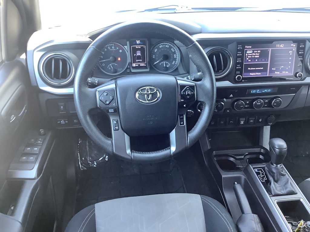 Thumbnail: 2021 Toyota Tacoma - 10