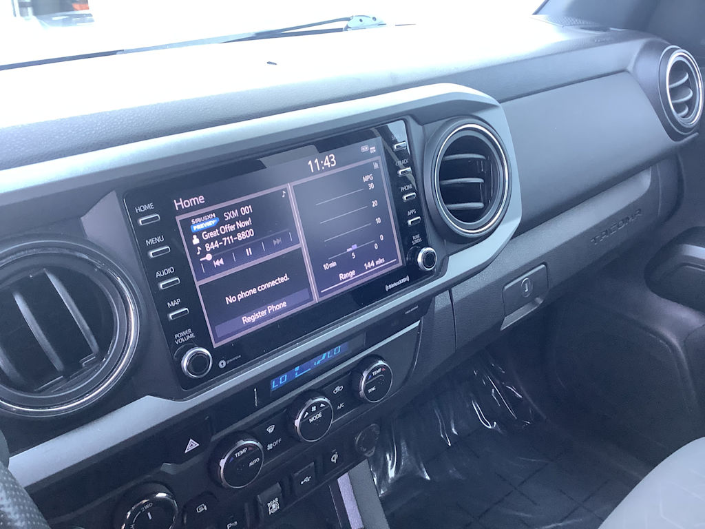 Thumbnail: 2021 Toyota Tacoma - 20