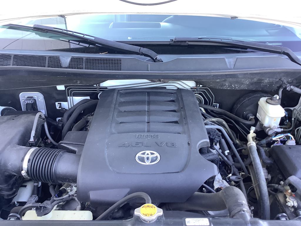 2012 Toyota Tundra  9