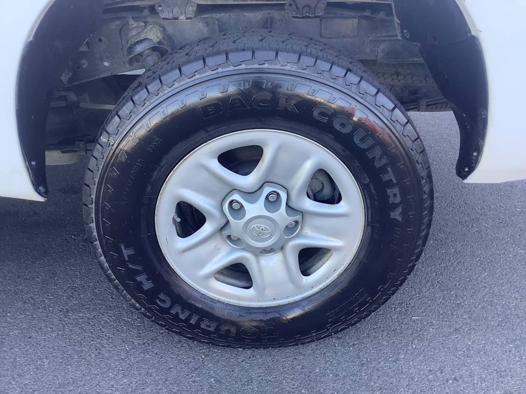 2012 Toyota Tundra  8