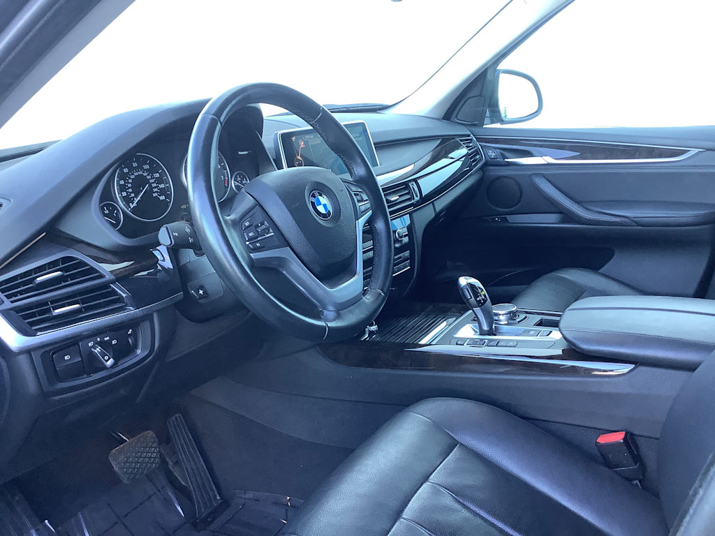 Thumbnail: 2016 BMW X5 - 2