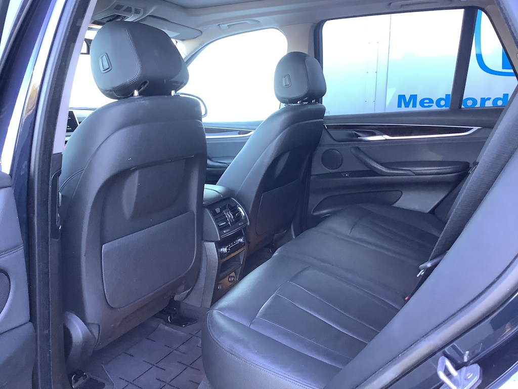 Thumbnail: 2016 BMW X5 - 18