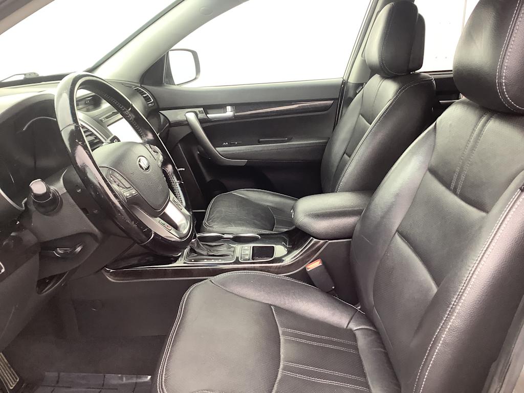 Thumbnail: 2014 Kia Sorento - 11