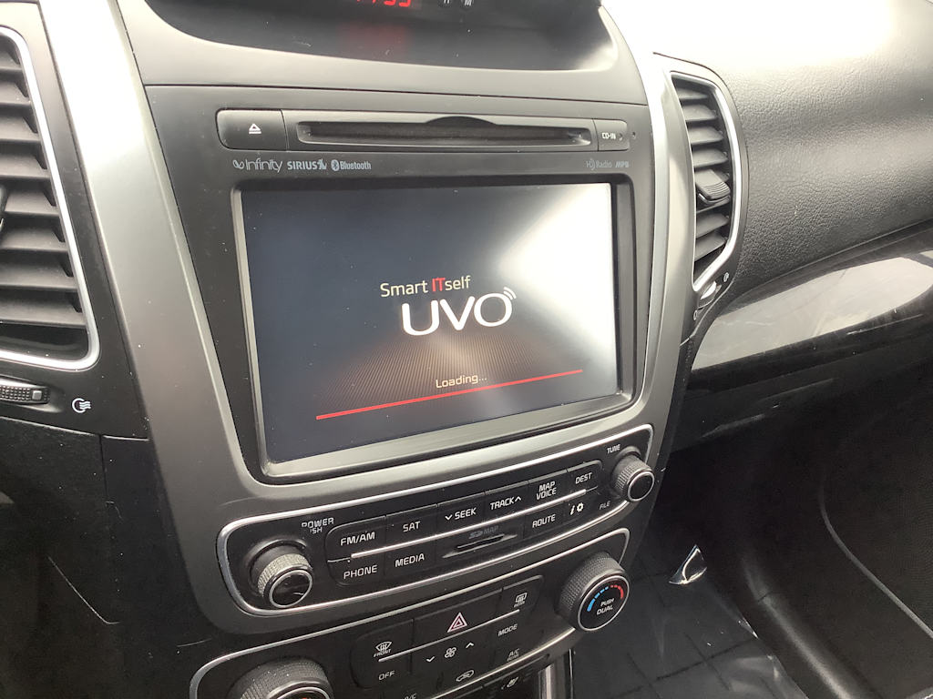 Thumbnail: 2014 Kia Sorento - 14