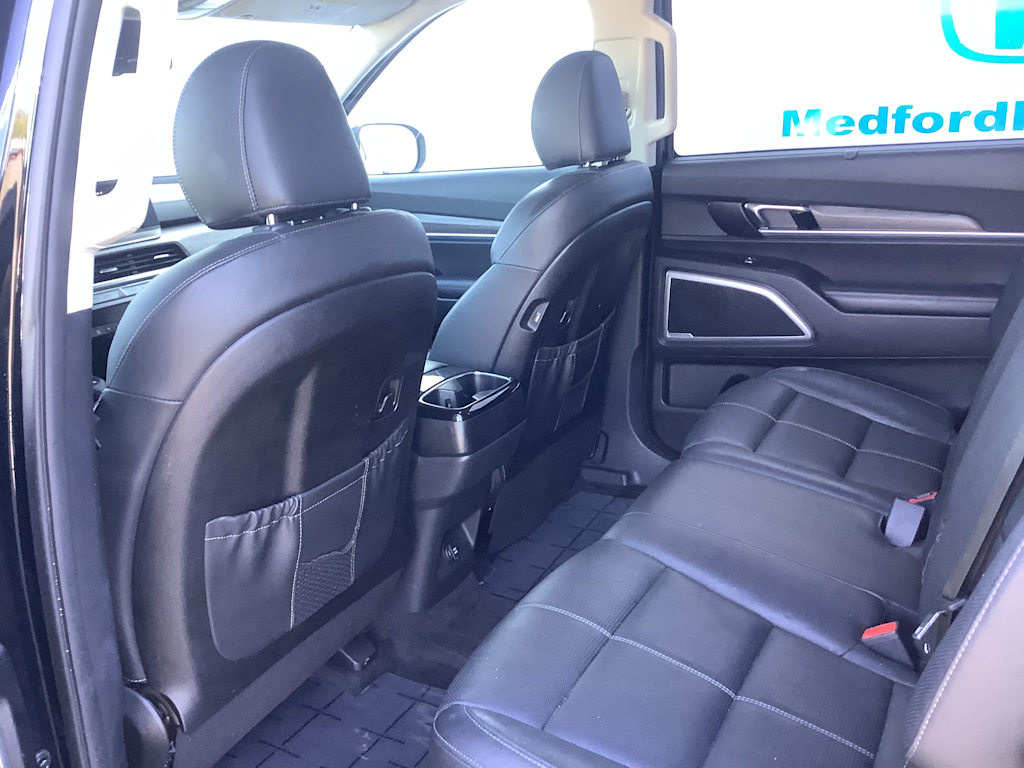 Thumbnail: 2021 Kia Telluride - 13