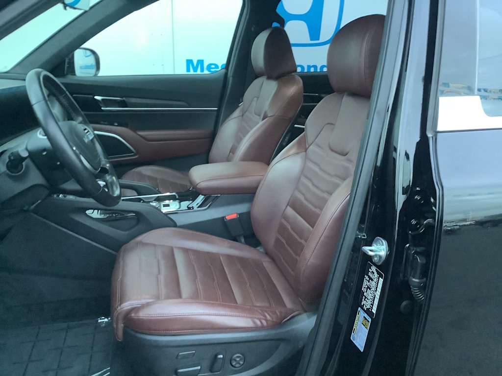 Thumbnail: 2023 Kia Telluride - 11