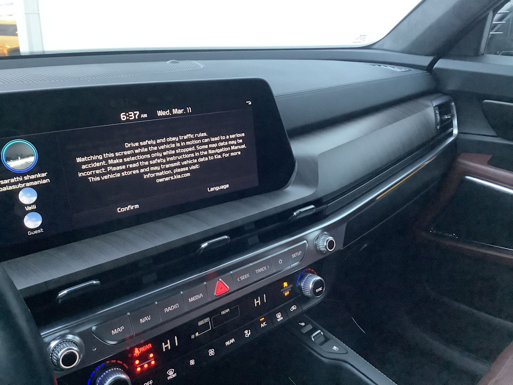 Thumbnail: 2023 Kia Telluride - 14