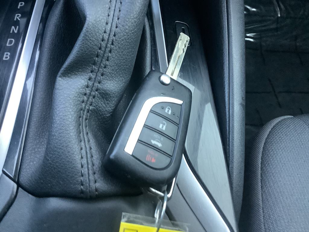 Thumbnail: 2023 Toyota Corolla - 21