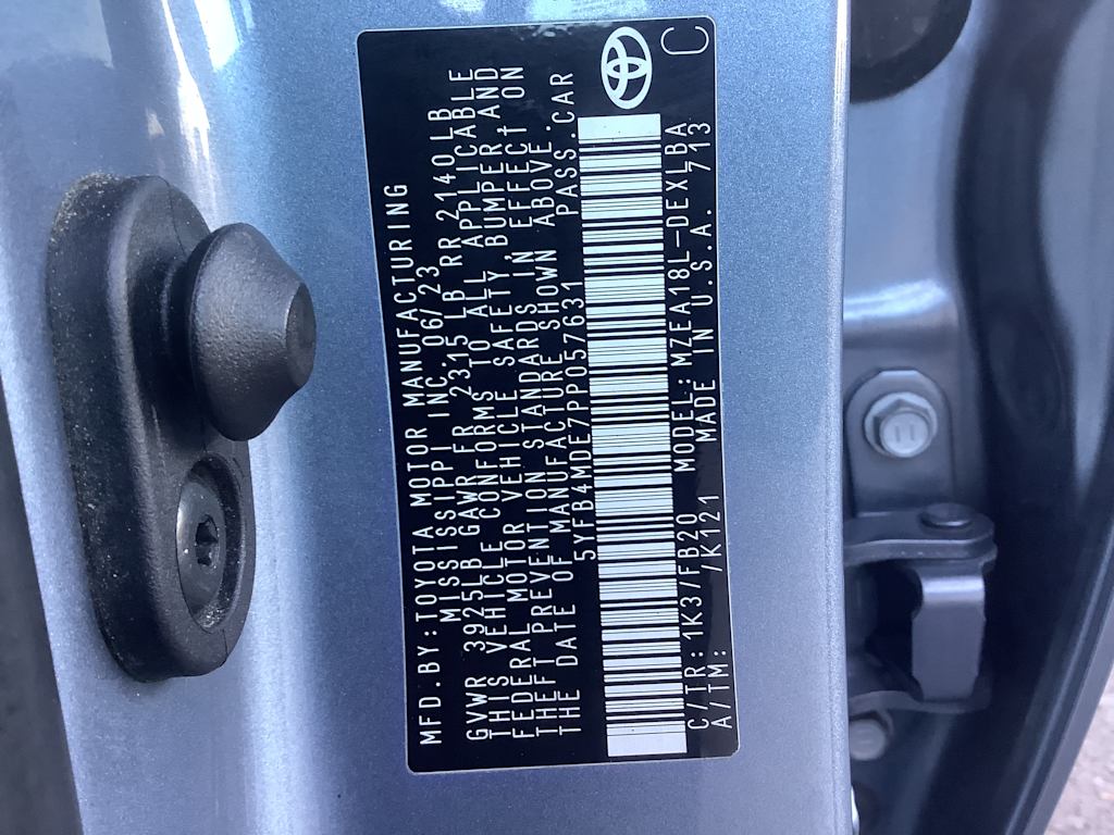 Thumbnail: 2023 Toyota Corolla - 18