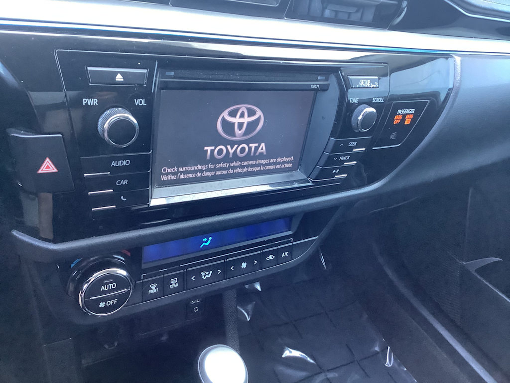 Thumbnail: 2016 Toyota Corolla - 14