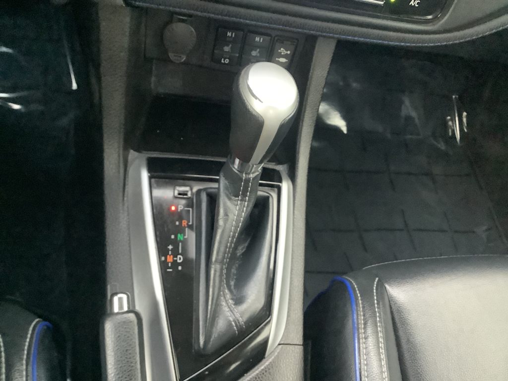 Thumbnail: 2018 Toyota Corolla - 15