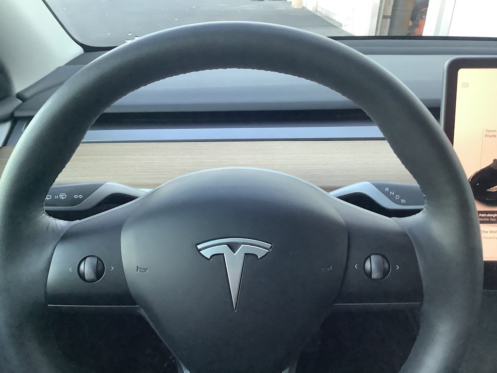 Thumbnail: 2023 Tesla Model Y - 18