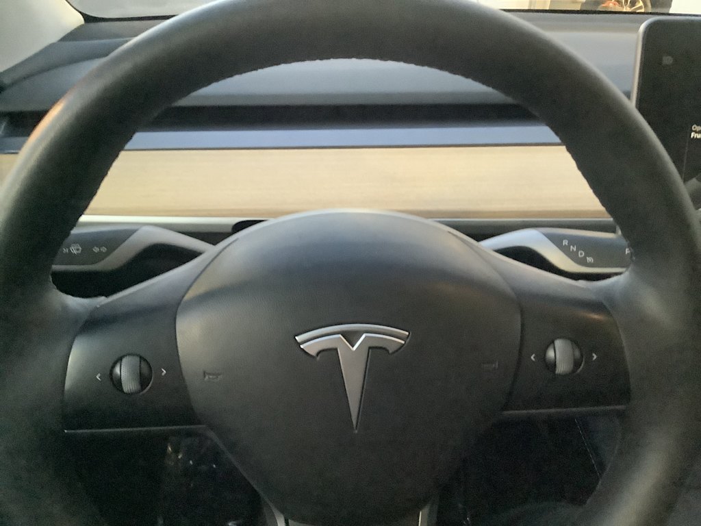 Thumbnail: 2023 Tesla Model Y - 19