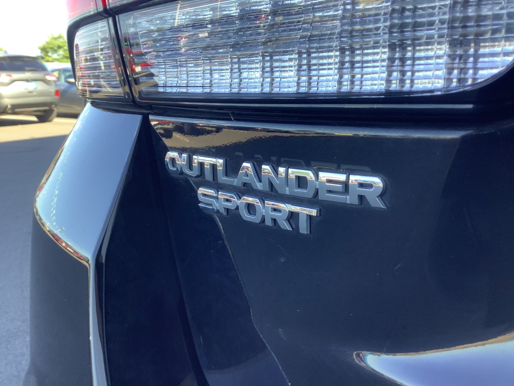 2021 Mitsubishi Outlander Sport SE 7