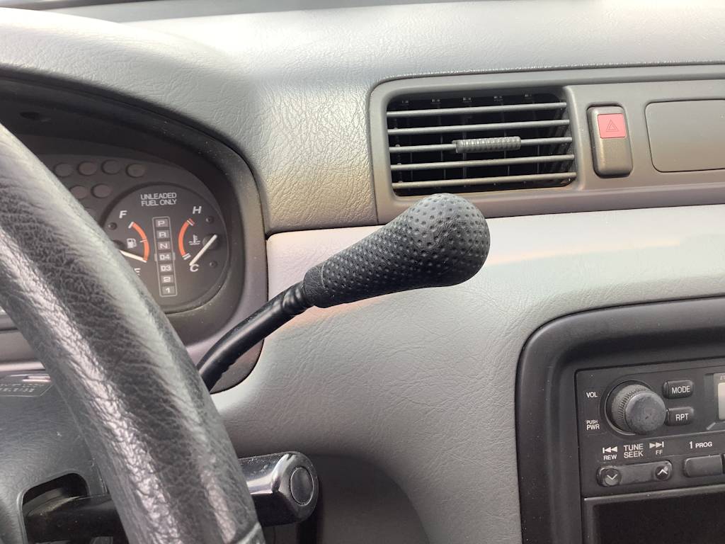 Thumbnail: 1997 Honda CR-V - 13