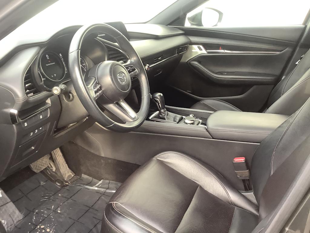 2021 Mazda Mazda3 Premium 2