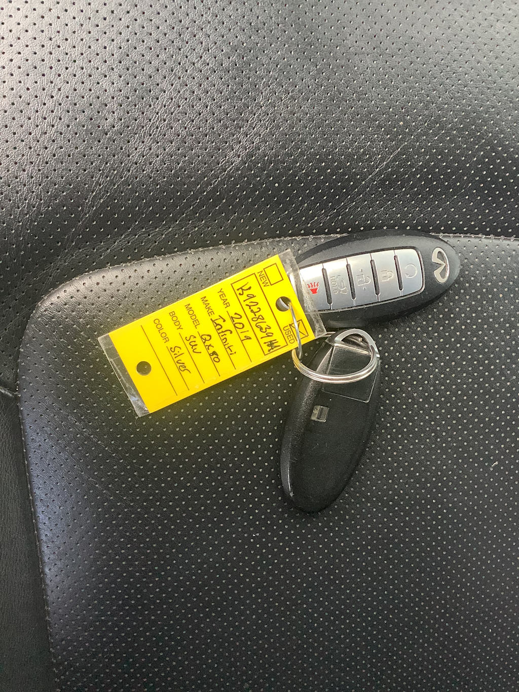 Thumbnail: 2019 INFINITI QX80 - 18