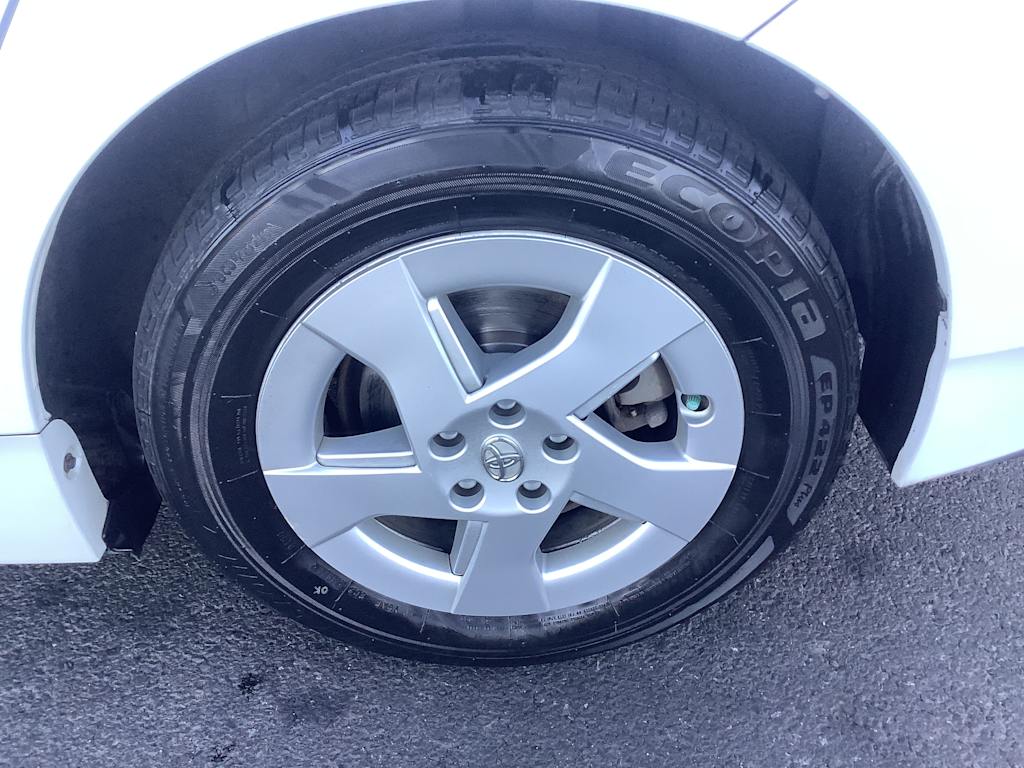2010 Toyota Prius Three 8