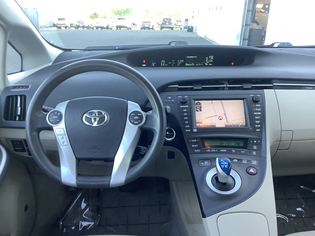 2010 Toyota Prius Three 2