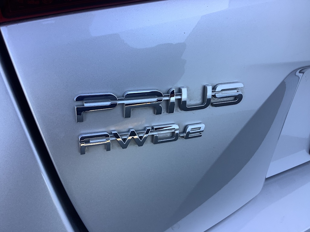 2021 Toyota Prius XLE 7