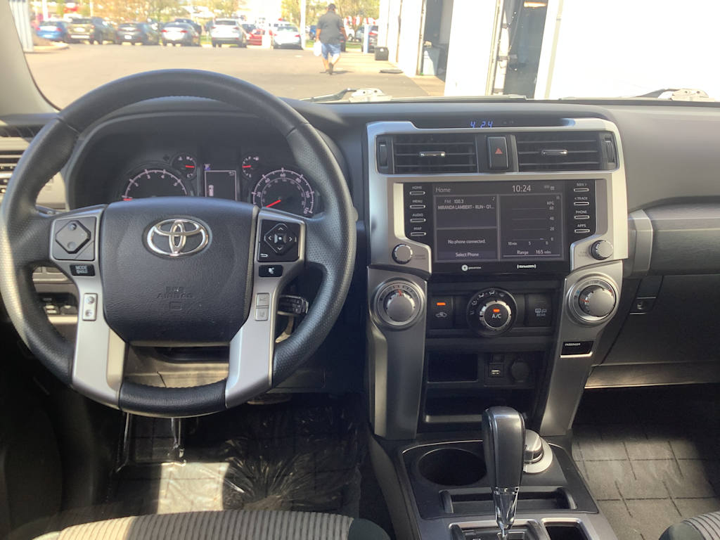 2022 Toyota 4Runner SR5 10