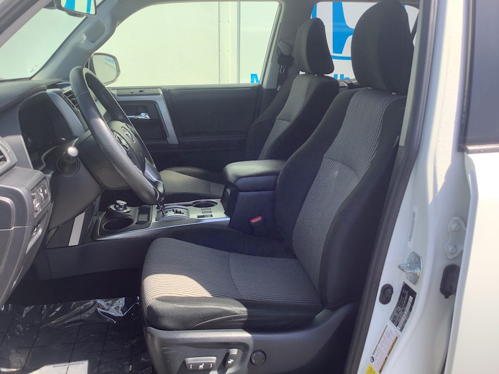 2022 Toyota 4Runner SR5 11