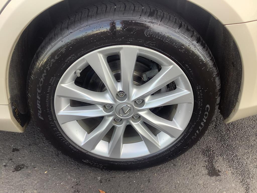 Thumbnail: 2012 Lexus ES - 8