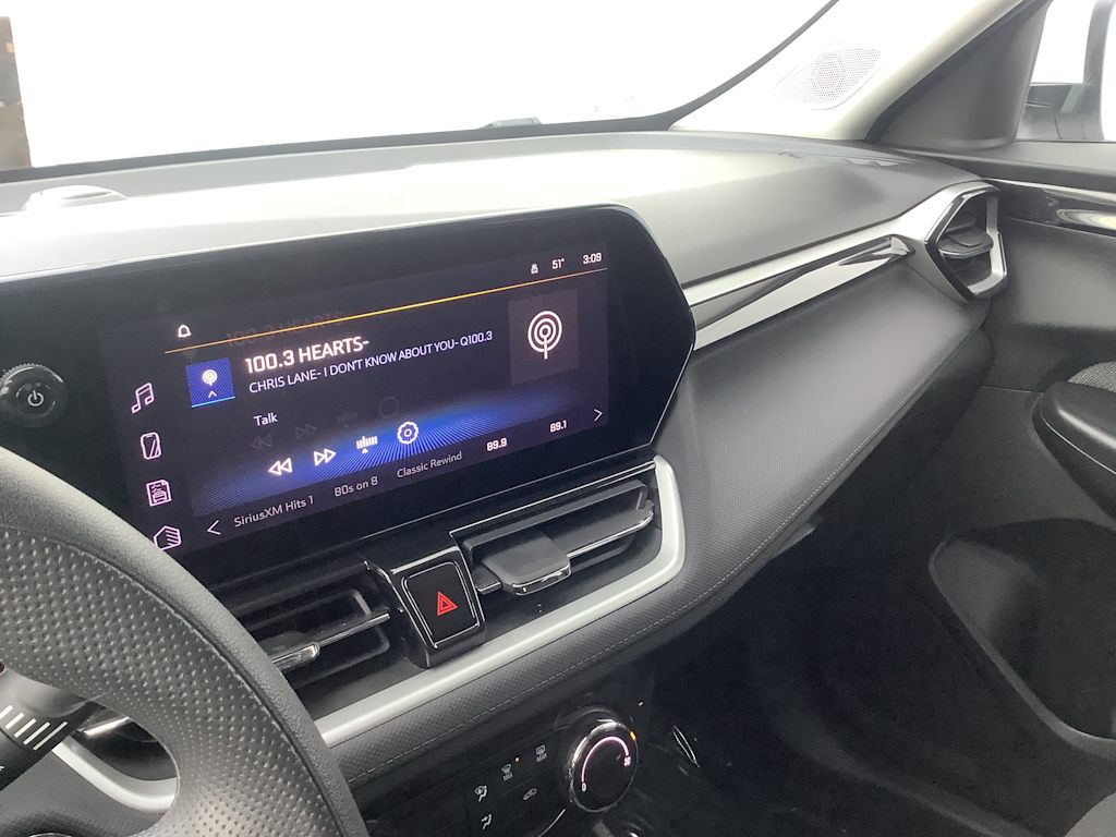 Thumbnail: 2025 Chevrolet TrailBlazer - 14