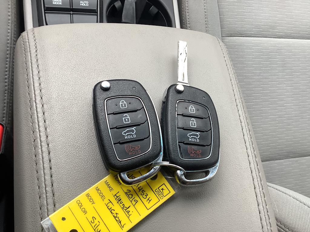 Thumbnail: 2019 Hyundai Tucson - 18