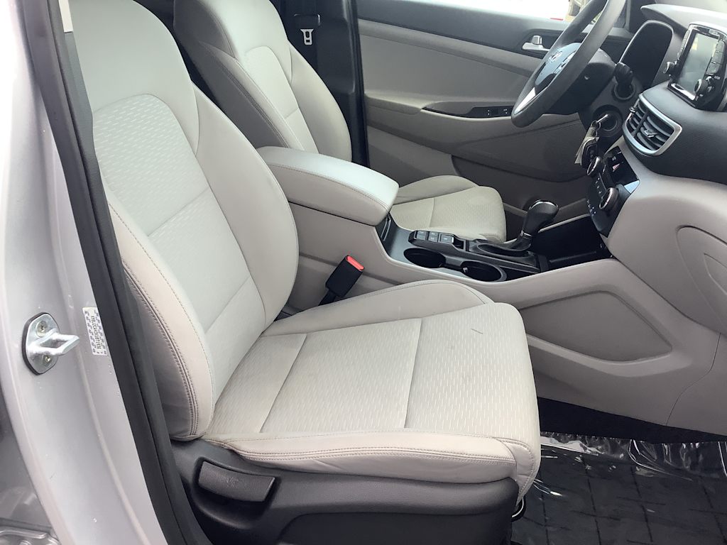 Thumbnail: 2019 Hyundai Tucson - 12