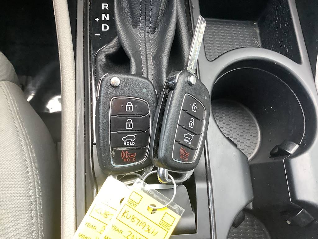 Thumbnail: 2019 Hyundai Tucson - 21