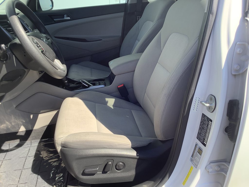 Thumbnail: 2018 Hyundai Tucson - 11