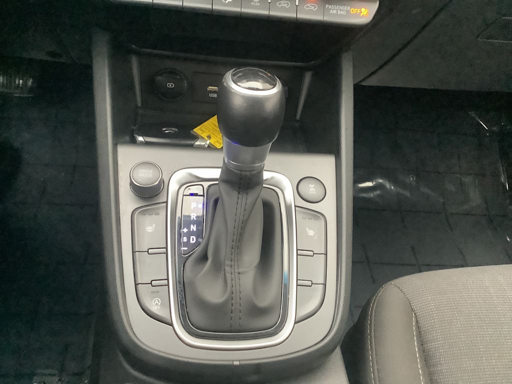 Thumbnail: 2022 Hyundai Kona - 16