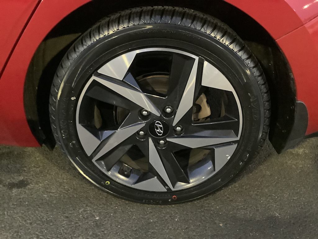 Thumbnail: 2023 Hyundai Elantra - 8
