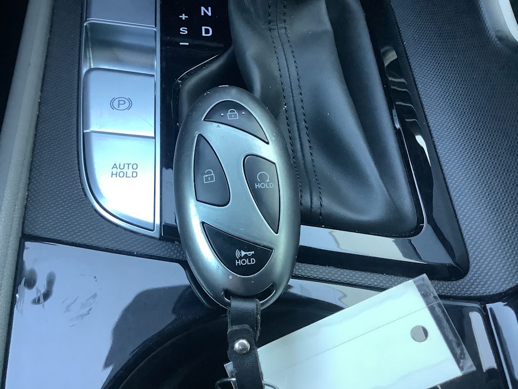 Thumbnail: 2025 Hyundai Elantra - 17