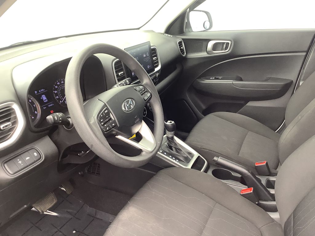 Thumbnail: 2022 Hyundai Venue - 2