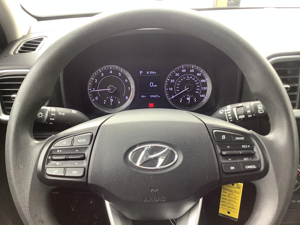 Thumbnail: 2022 Hyundai Venue - 14