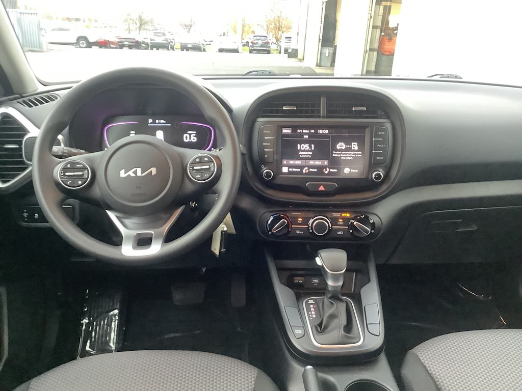 Thumbnail: 2023 Kia Soul - 10