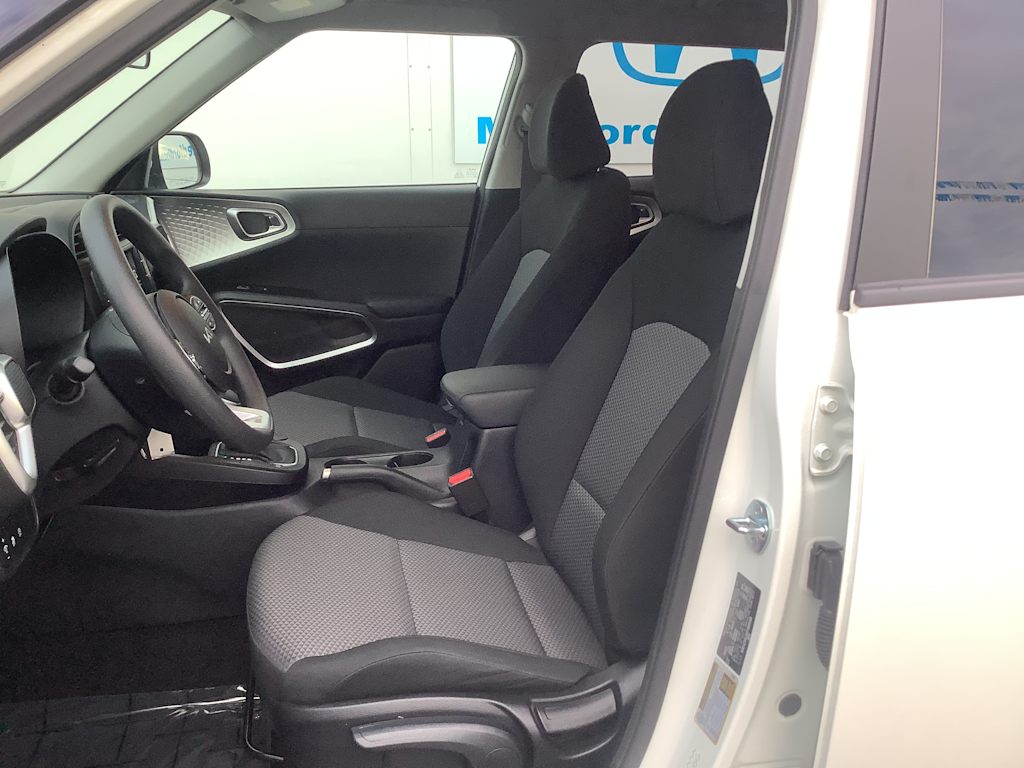 Thumbnail: 2023 Kia Soul - 11