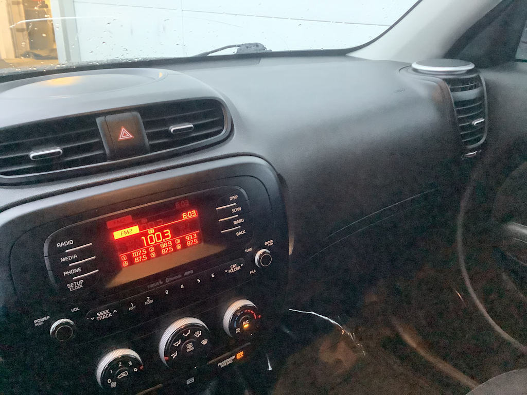 Thumbnail: 2016 Kia Soul - 14