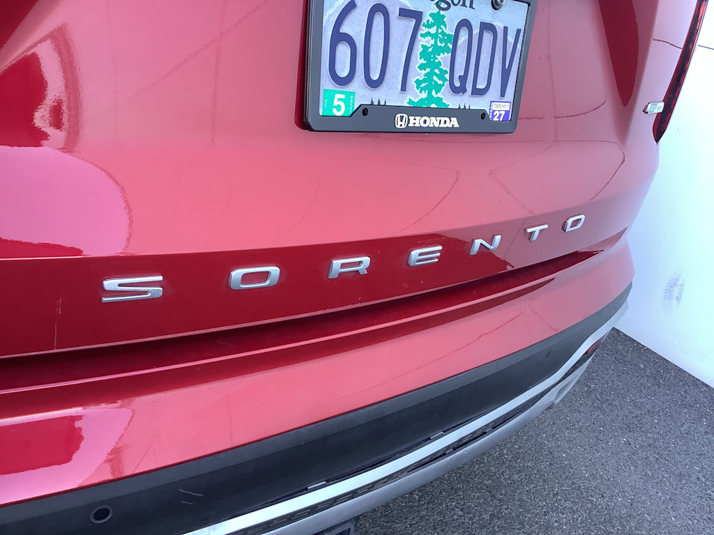 Thumbnail: 2022 Kia Sorento - 7