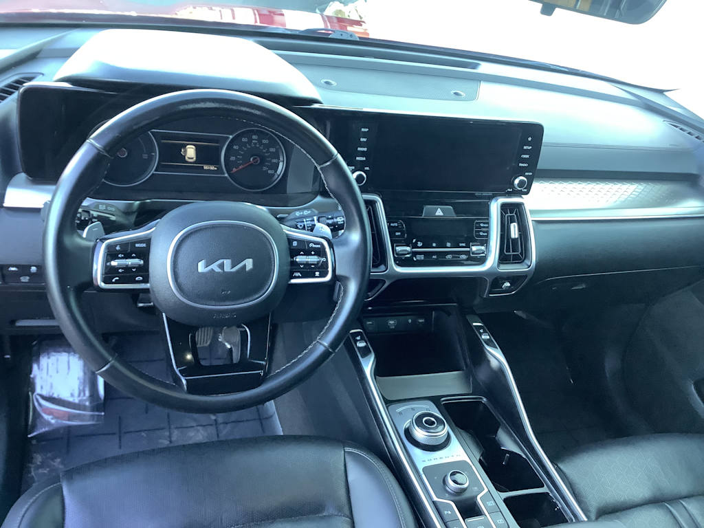 Thumbnail: 2022 Kia Sorento - 2