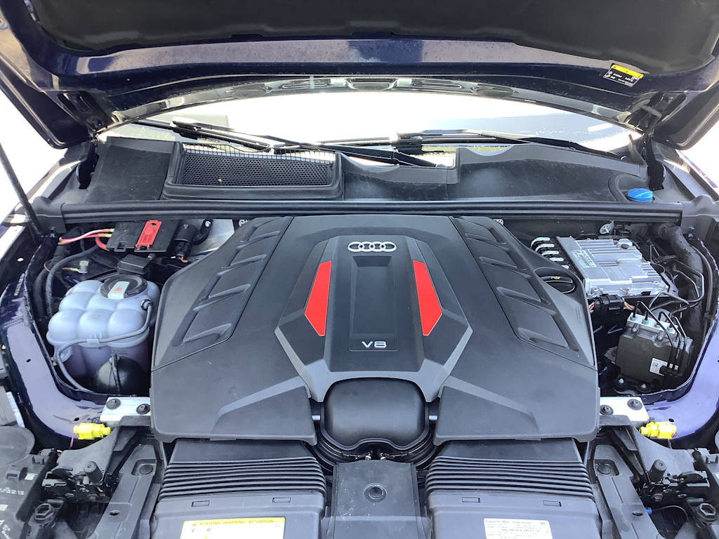 Thumbnail: 2020 Audi SQ7 - 9