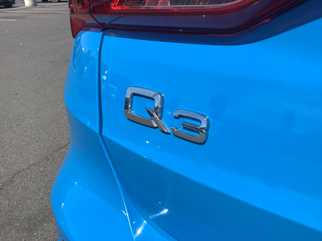 Thumbnail: 2022 Audi Q3 - 6